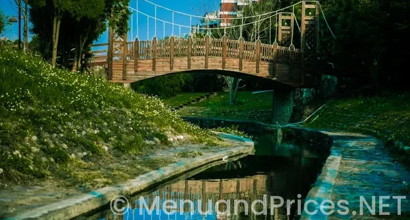 Busch gardens williamsburg food menus with prices