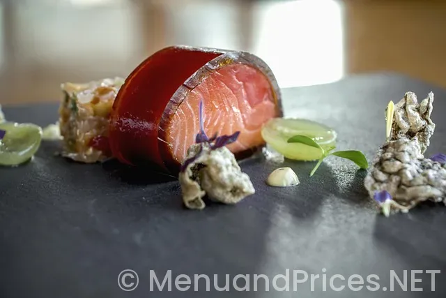 Hardee's lunch menu with prices and pictures