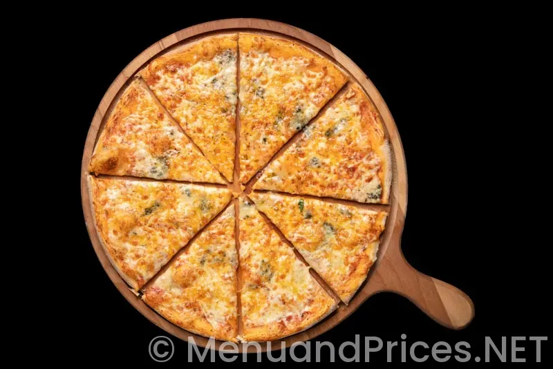 Hungry howie's pizza caro mi