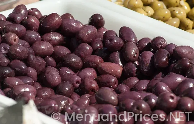 Lunch time at olive garden Lunch time at olive garden