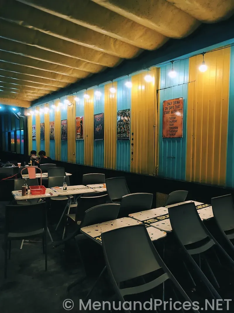 Platform restaurant