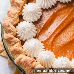 Delicious and easy homemade pumpkin pie