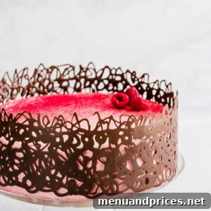Sculpting Edible Chocolate Cages 3 Easy homemade chocolate cage decoration for cakes, ready in 15 minutes.