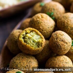 Appetizing image of freshly prepared homemade falafel.